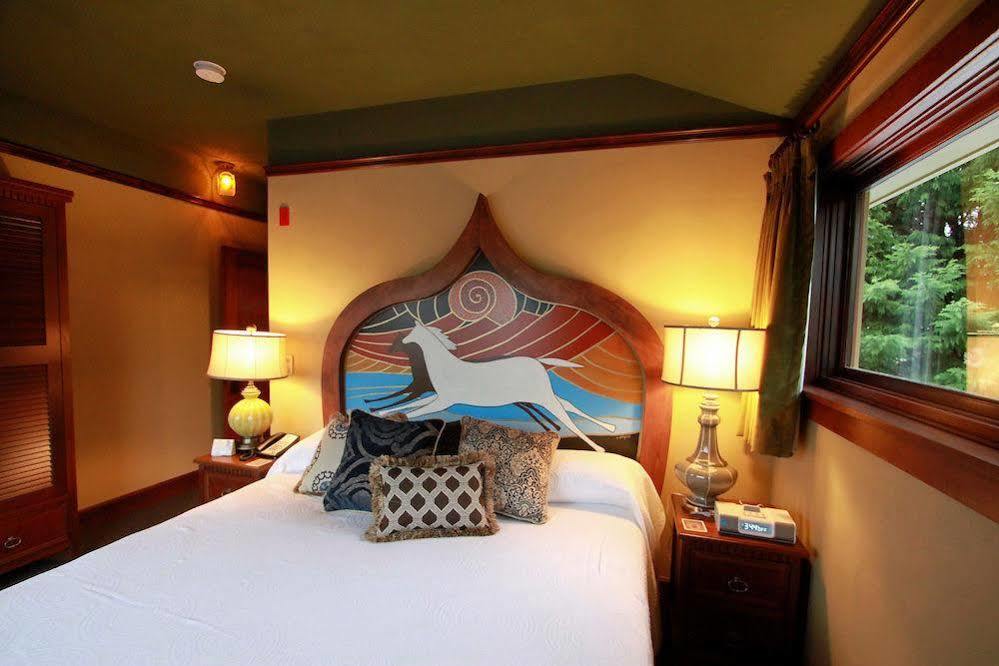 Mcmenamins Kennedy School Hotel Portland Eksteriør billede