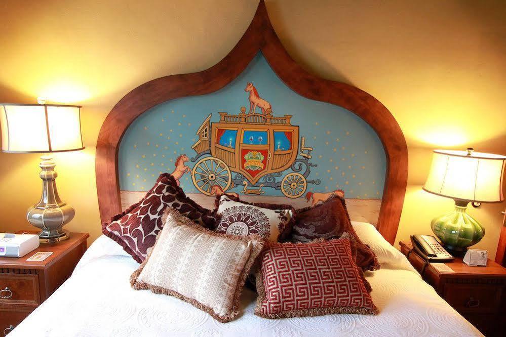 Mcmenamins Kennedy School Hotel Portland Eksteriør billede